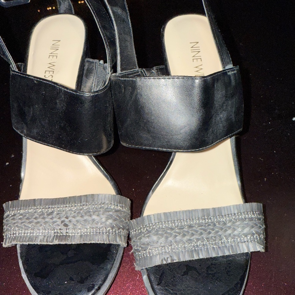 Nine West Sandals only worn a few times. Size 6.5.